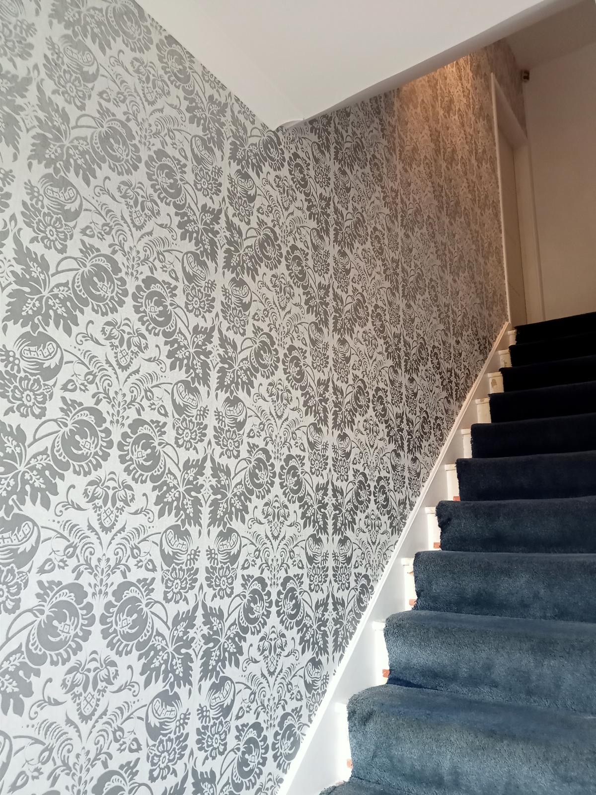wallpaper hanging Neasden, NW2